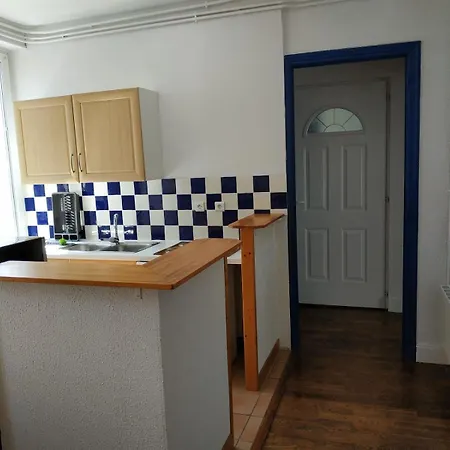 Beau F3 Proche Tous Commerces Νανσύ