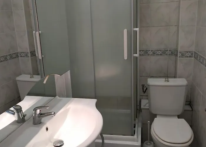 Beau F3 Proche Tous Commerces * Nancy